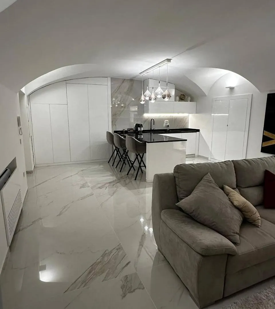 Apartment Dolce Vita Luxury Naples Italy