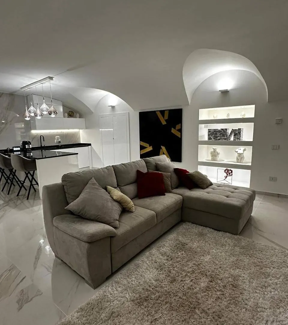 Dolce Vita Luxury Naples