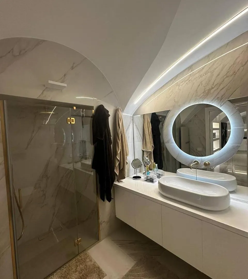 Dolce Vita Luxury Naples