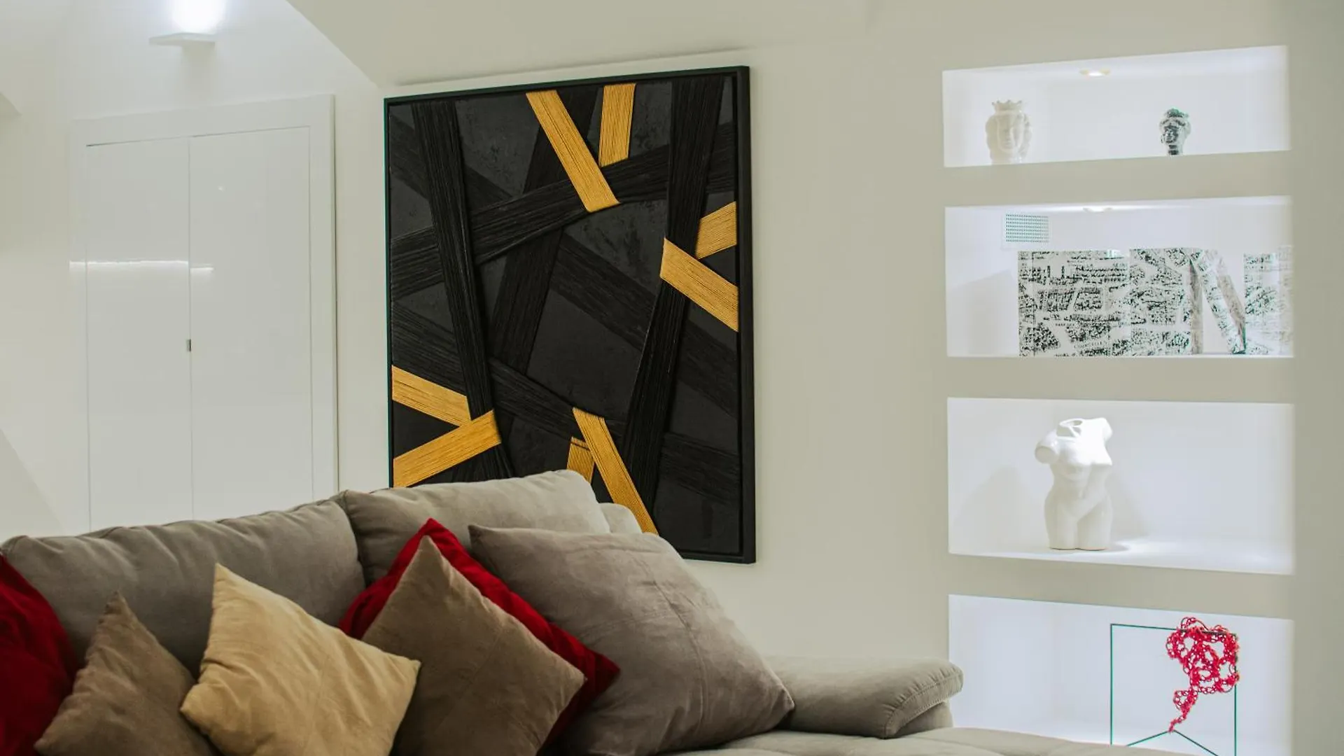 Dolce Vita Luxury Naples Apartment