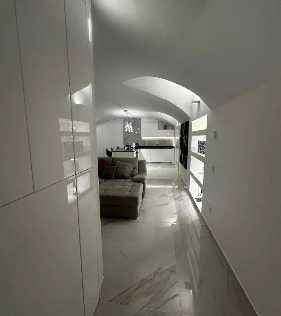 Dolce Vita Luxury 나폴리 0*,